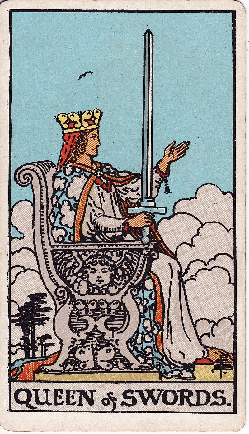 Rainha de Espadas - Tarot Rider-Waite